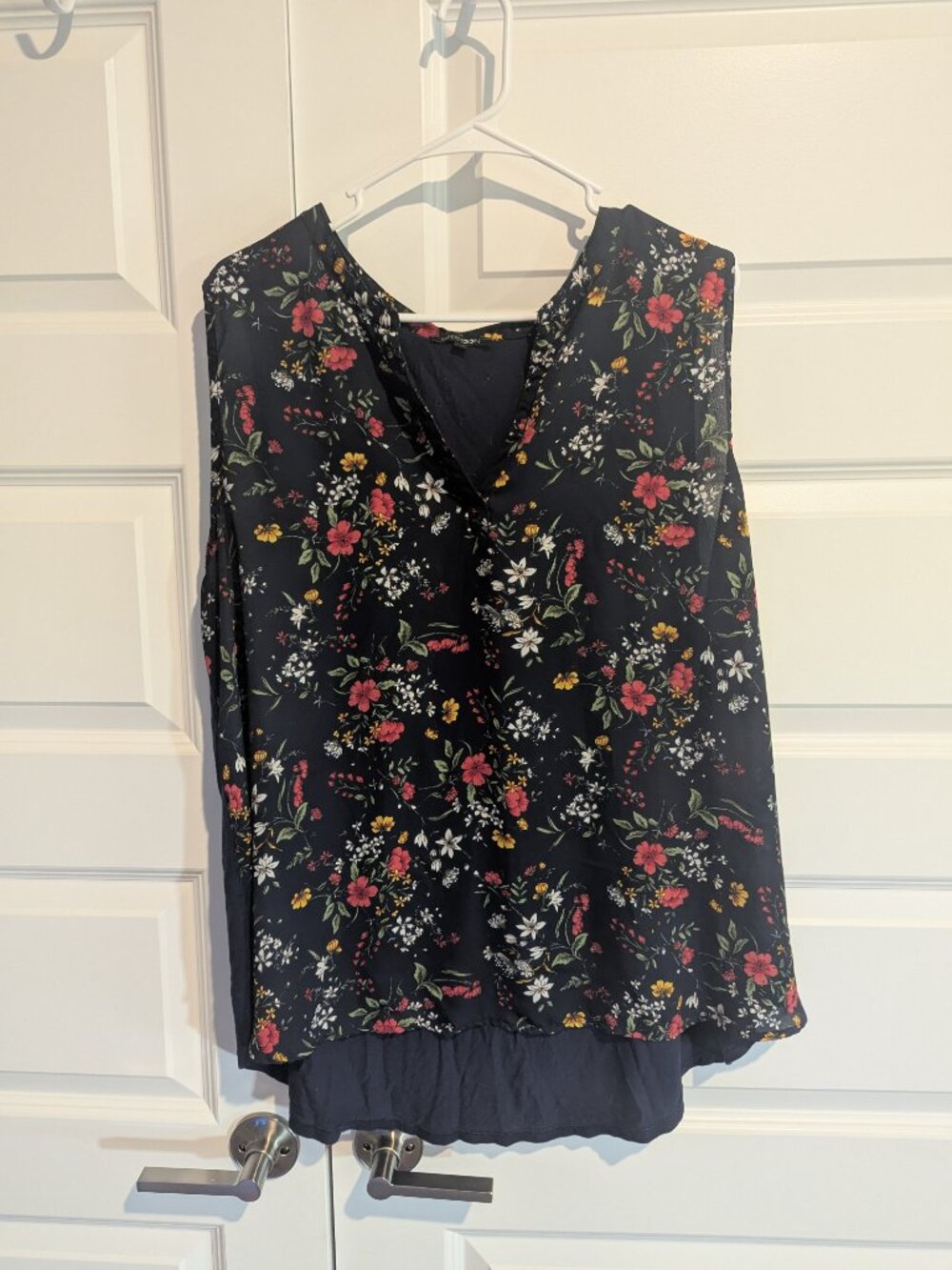Papermoon - Navy Floral Sleeveless Blouse - 3X